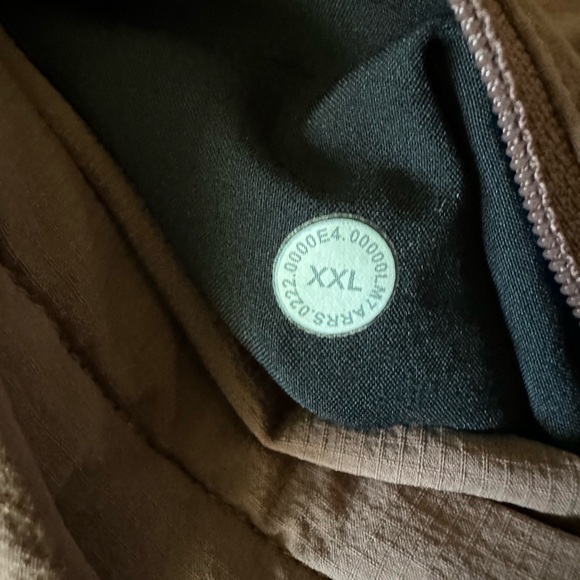 lululemon athletica Men's Athletic Shorts in Brown - Picture 6 of 9